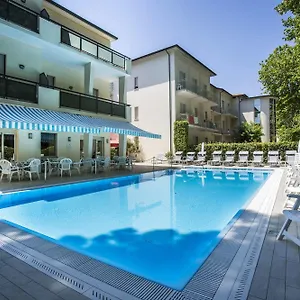 Hotel Athena ***